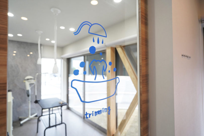 トリミング室入口